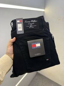 TOMMY-HILFIGER PREMIUM Z BLACK DENIM STRAIGHT FIT LENGHT 41