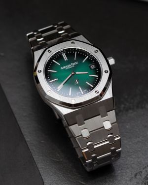 Audemars_piguet royal Oak Quartz 