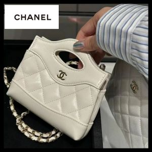 CHANE.L 31 WHITE MICRO SHOPPER SHINY  BAG PREMIUM WITH OG BOX & ACCESSORIES