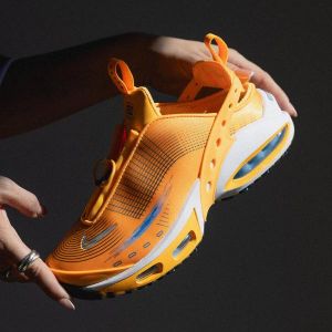 AirMax Craze Laser Orange 560