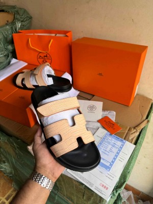Hermes Sandal White Black 208