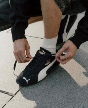 Pumaa Speedcat OG Black White for her