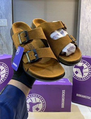 BIRKENSTOCK-TAN-SLIDE