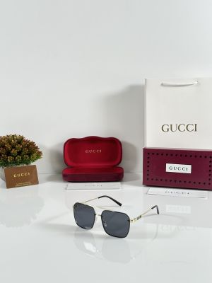Gucci_6009_Gold_Black