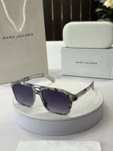 _Marc_jacobs_2343_gray_marble