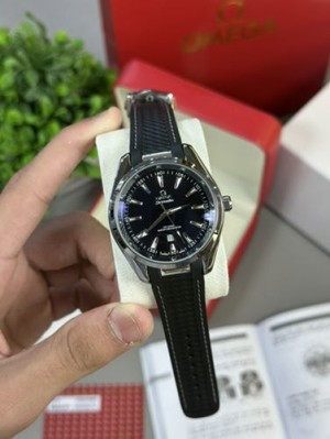 OMEGA SPEED MASTER BACK OPEN