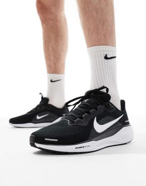 Nik Running Air Zoom Pegasus 41 sneakers in black and white