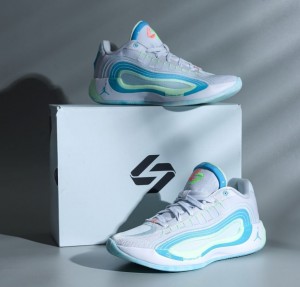 Nik e Air Jordan Luka 4 Laser Blue