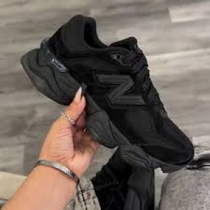 New_Balance  9060 tripple black