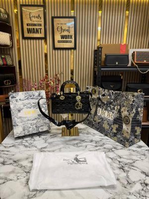 Christian_Dior_D-Joy_Pearl_Patent_Handbag_With_Box_And_Dust_Bag_Including_CarryBag_(8861-Black)