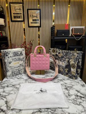 Christian_Dior_Lady_Bag_Glossy_With_Box_And_Dust_Bag_Including_CarryBag_(Pink)