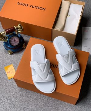 LOUIS VUITTO.N PREMIUM SLIDE 