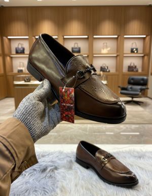 Louis-Vuitton-Premium-Brown -Loafer