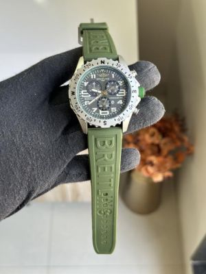 Breitling Edurance Pro Silver Green ( Date working )