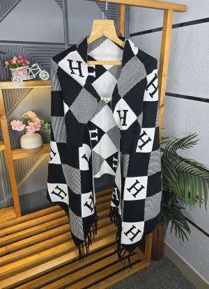 HERM PUNCHO BLACK S48-BK