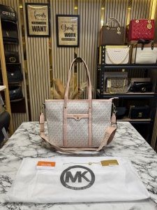 MICHAEL_KORS TOTE BAG WITH BRAND DUST BAG (23011 - PINK)