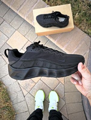 Nikkee Ava Rover in the Black and Anthracite