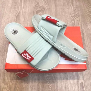 WMNS Nik.e Offcourt Adjust Ice Blue Premium Slides