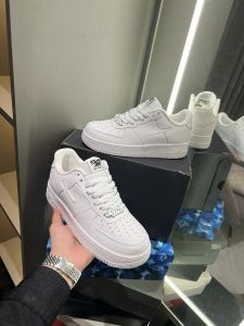 Nik e Airforce 1 07 Swoosh JUST DO IT Womens