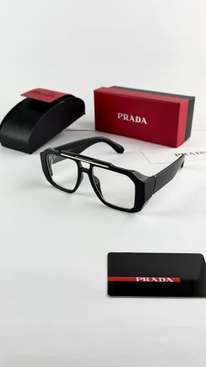 Prada_black_plano_308