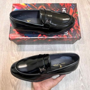 Louis Vuitto.n Premium Black Loafer SE12