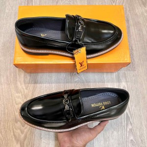 Louis Vuitto.n Premium Black Loafer SE12