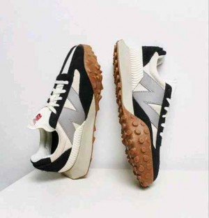 New Balancee Xc 72 Beige Black 1023