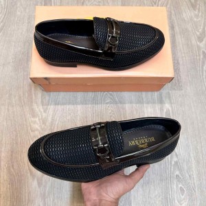Premium Shiny Textured Brown Loafer SE12