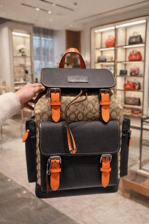 Coach_Hutton_Backpack_In_Blocked_Signature_Canvas_Bag_With_Dustbag_Bill