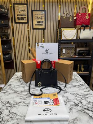 Michael_Kors Camille Satchel Hand Bag In Signature Logo With Double Og Box And Dust Bag (Black)