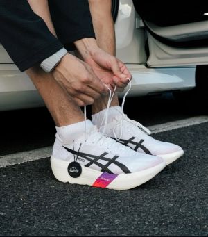 Asic.s Metaspeed Tokyo White