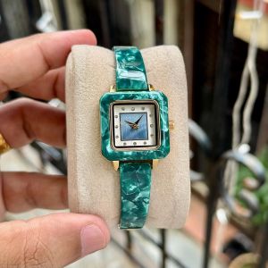 Gucc_i Acrylic Square Vintage