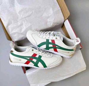 Onitsukaa Tiger Mexico 66 Birch Kale