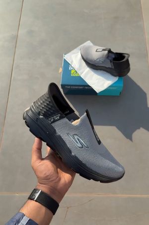 SKECHER S SLIP-INS MAX CUSHIONING GREY BLACK