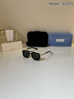 Gucci_62015_Gold_Black