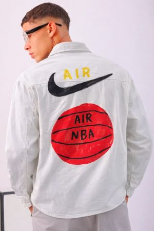 Nik-e imported store article shirt