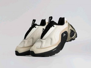 Adidass Wonder Runner Beige Black Gold