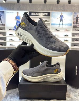 SKECHERS-SLIP-INS-MAX-CUSHIONING-SUSPENSION-grey