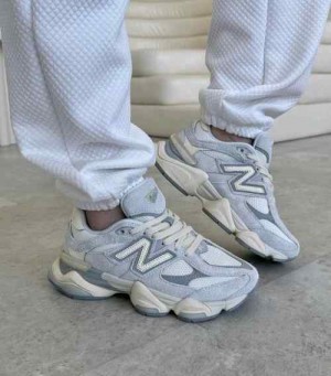 New Balancee 9060 Quartz Grey
