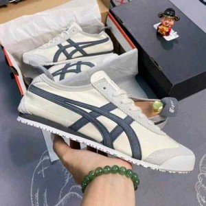 Onitsukaa Tiger Mexico 66 BeigeNavy
