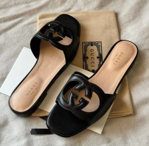 Gucci_Fix-Price_Interlocking_G_Slides_With_Original_Box_CarryBag_Packaging