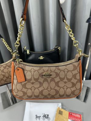 COAC-A SLING PURSE VERY PREMIUM QUALITY WITH BOX AND WITH DUAT BAG AND CARD-26139