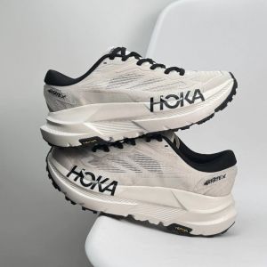 Hoka  Mafate X Trail Runners White