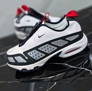 Nikee Airmax SNDR Black White
