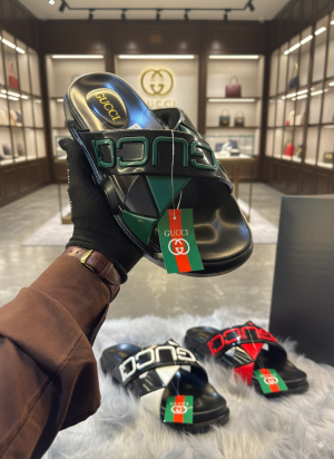 Gucci-Logo-Slide-black-green