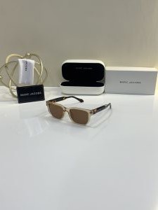 Marc_Jacobs_1120_Tiger_Brown