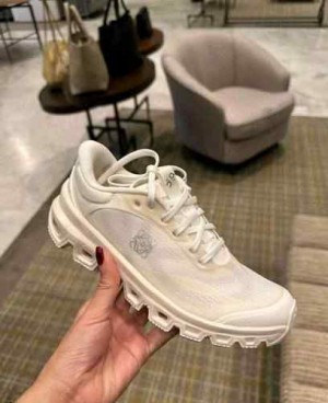 On Running x Loewe Cloudventure 2 Eggshell