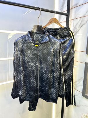 Louis_Vuitton Monogram Allover Print Super Premium Track Suit With Brand Carry Bag Packing F3320-B2