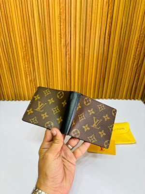 302 LV LOUIES VITTON WALLET
