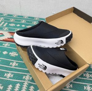 The Nort h Face Never Stop Mule Black White